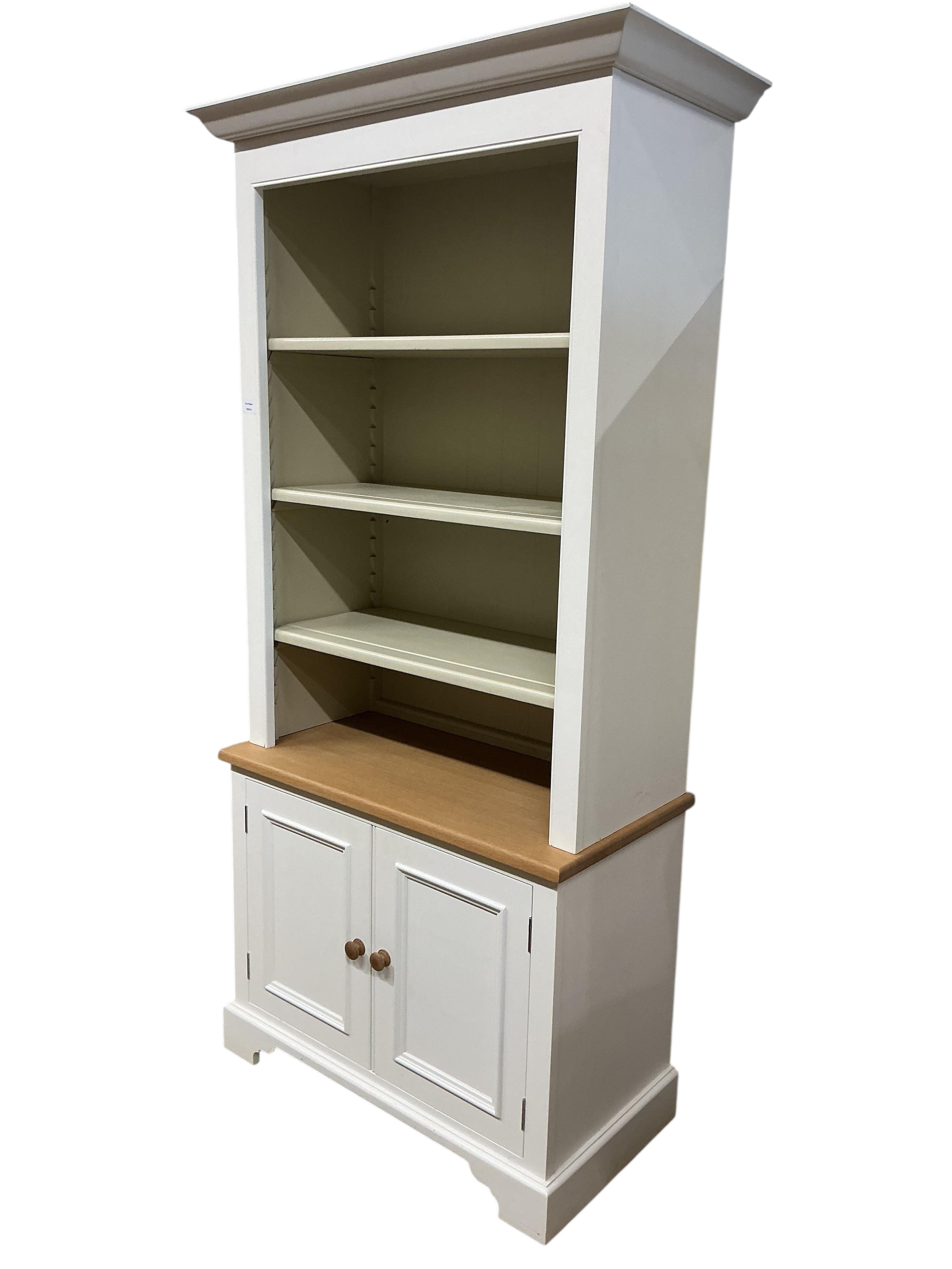 A Neptune Chichester open display unit, width 94cm, depth 48cm, height 208cm